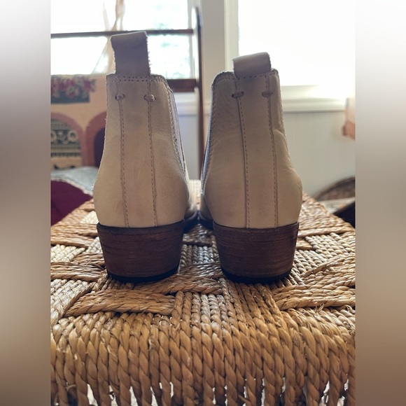 Frye Carson Chelsea - Picture 7 of 7